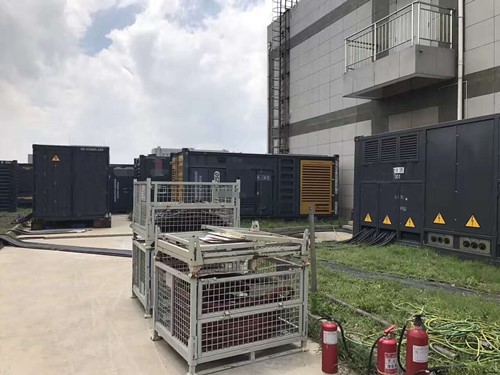 白茅湖农场除了定期检查，还有哪些方法可以及时发现接触式转速表探头的磨损？