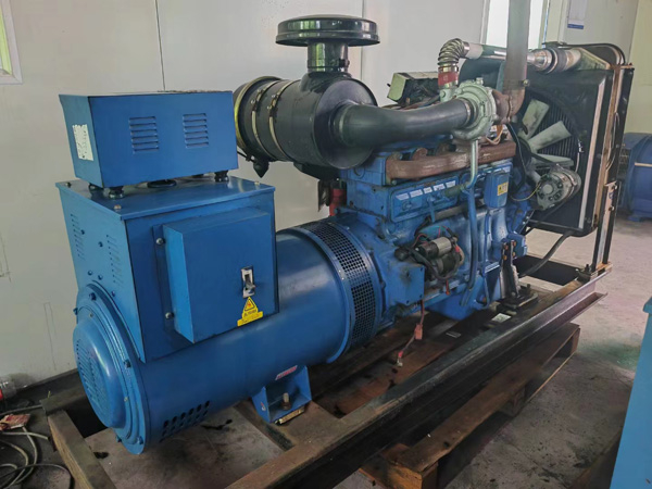 白茅湖农场100kW柴油发电机组使用多级机油有哪些优缺点？