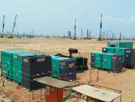 白茅湖农场测量水冷式机油散热器密封件尺寸的具体步骤是什么？