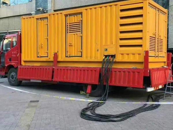 白茅湖农场如何确定水冷式机油散热器密封件的规格型号？